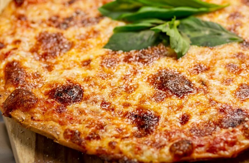 Best Frozen Cauliflower Pizza and Pizza Crusts You Have to Try!