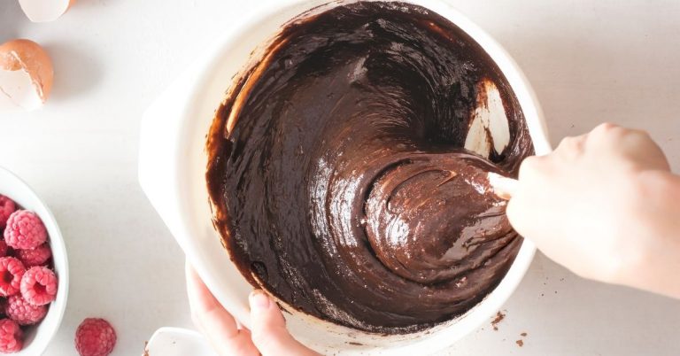 Brownie Batter Consistency: The Most Important Tips!