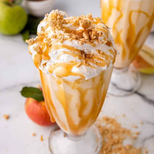 Caramel Apple Pie Milkshake 1