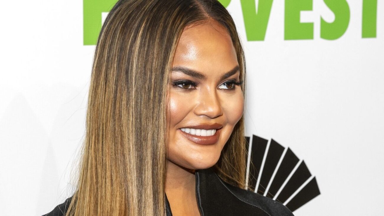 Chrissy Teigen 2