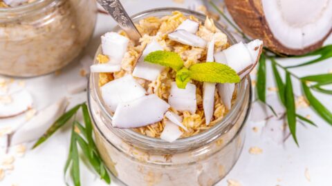 5 Substitutes for Yogurt in Overnight Oats [Recipe Included]