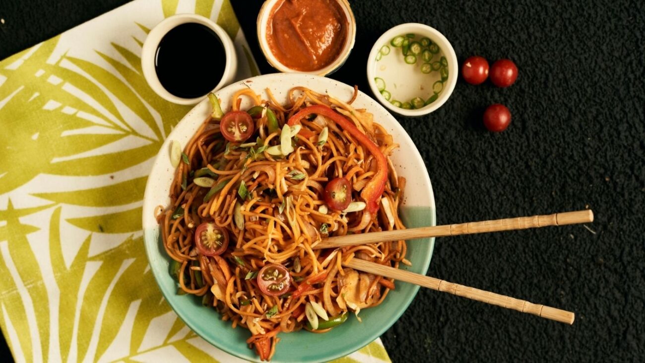 Cold Sesame Noodle Bowls