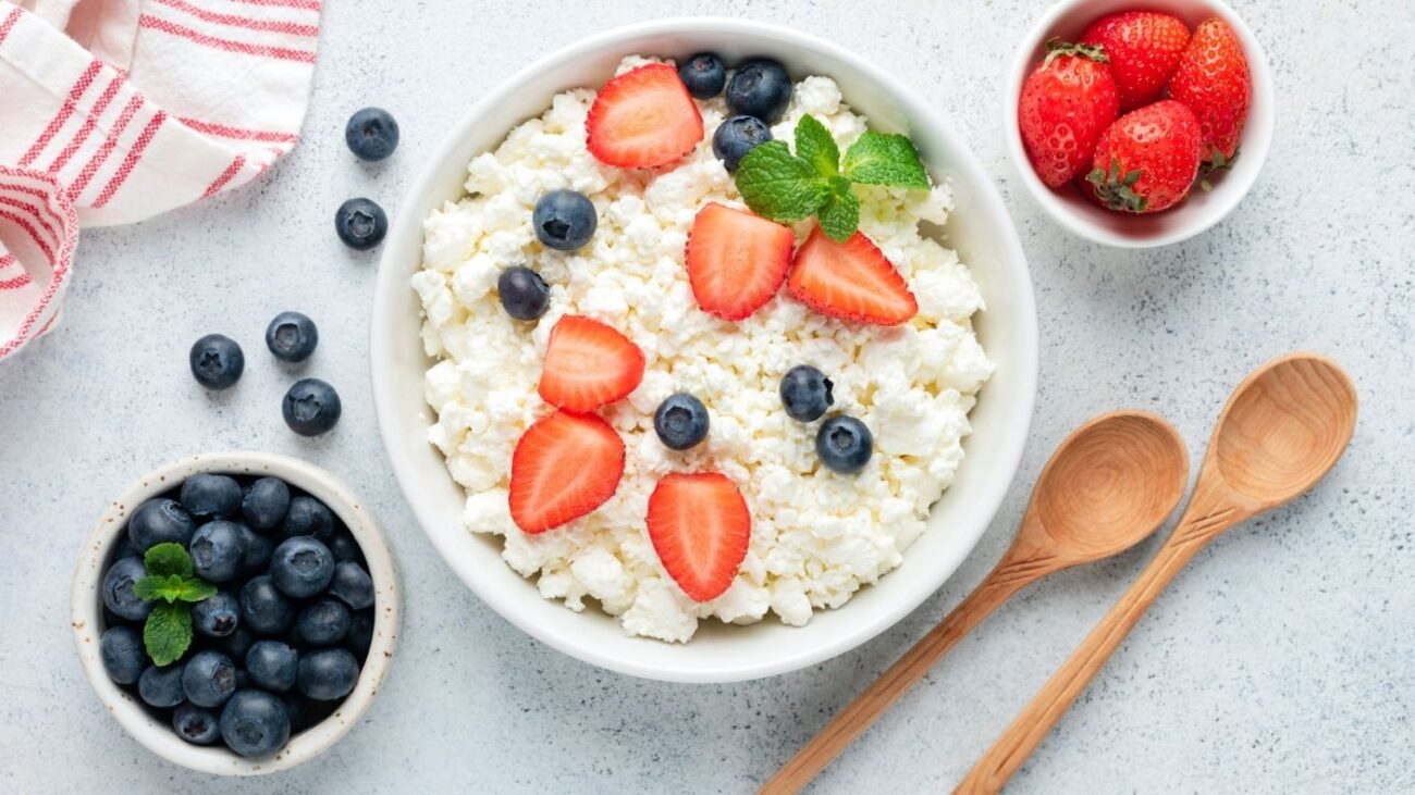 Cottage Cheese With Fruit