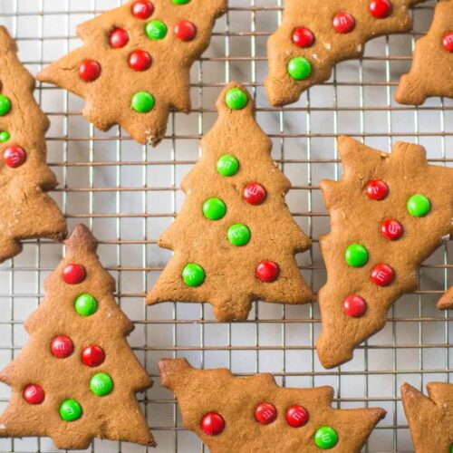 Crisp Gingerbread Cookies 4 1200x1680 1
