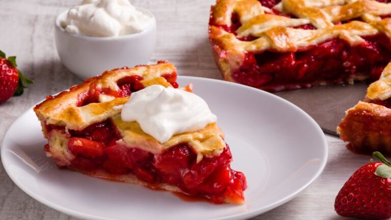 Do You Serve Strawberry Pie Hot or Cold?