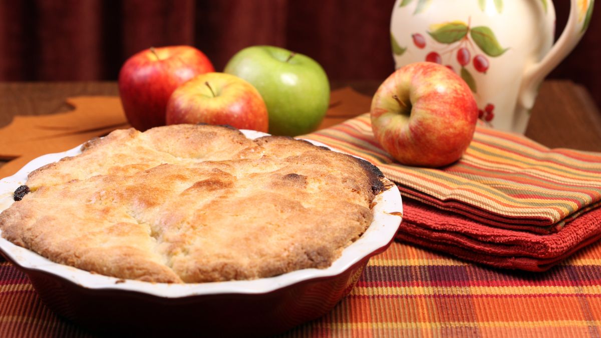 Does Apple Cobbler Need to Be Refrigerated