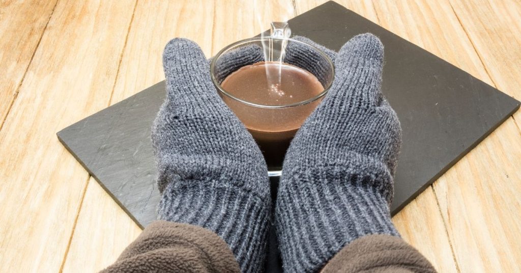 Does Hot Chocolate Help Sore Throat 