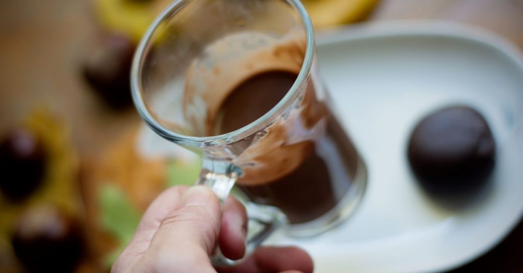 Does Hot Chocolate Help Sore Throat