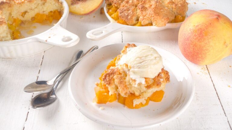 Does Peach Cobbler Need to Be Refrigerated? Storing Tips