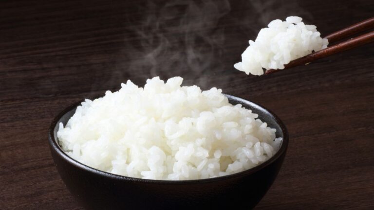 Here’s What Happens If You Eat Rice Every Day