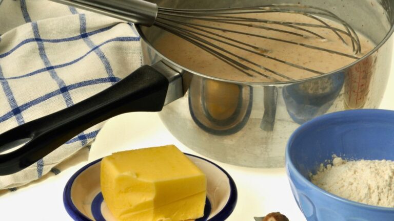 Top 5 Fixes for Too Much Butter in Béchamel Sauce