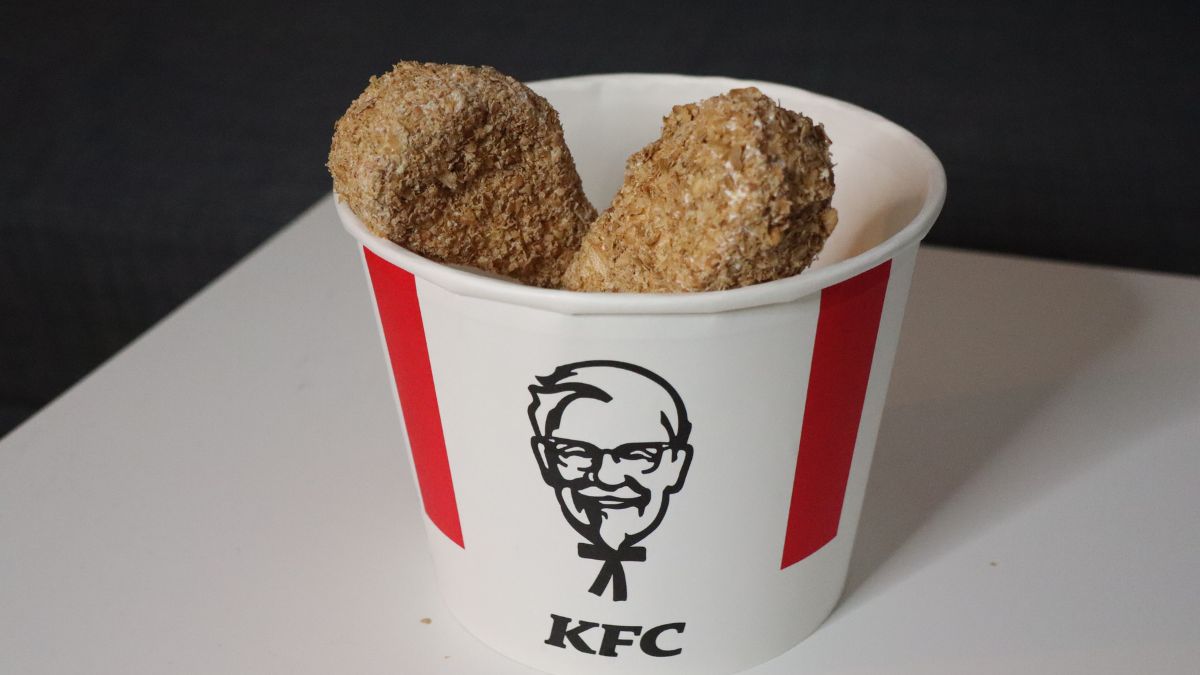 Forget KFC! Have You Heard Of DFC, The New Fried Chicken Ice Cream?