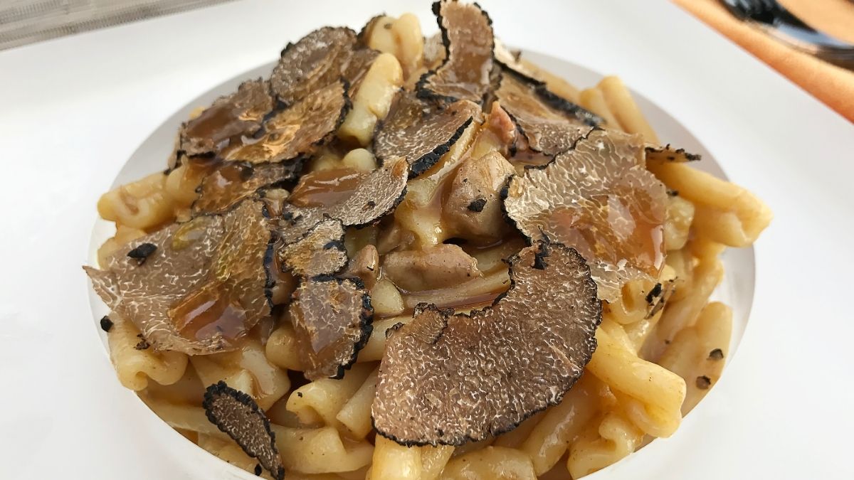 Fuzi with Truffles