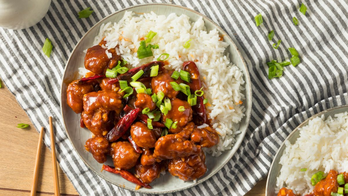 General Tso Chicken with Steamed Rice