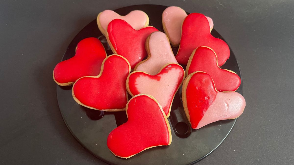 Gingerbread Cookies Valentine’s Edition