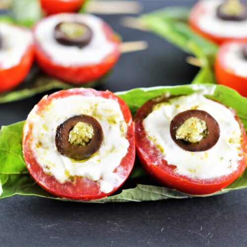 Halloween Caprese Eyeballs