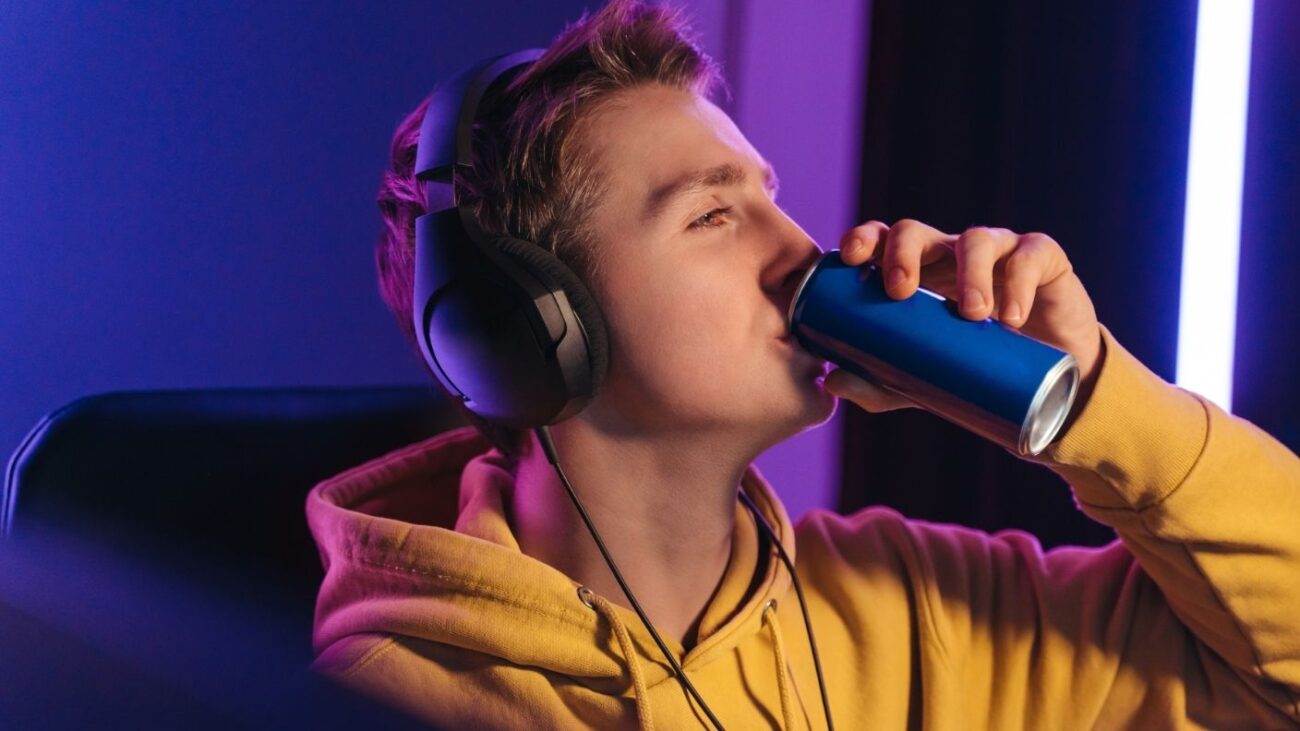 Heres What Happens If You Drink Energy Drinks Every Day