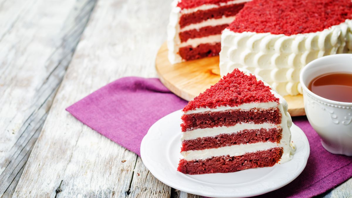 How Many Layers in Red Velvet Cake?