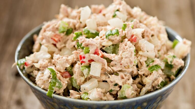 How to Make Tuna Taste Good without Mayo? [7 Tasty Ideas]