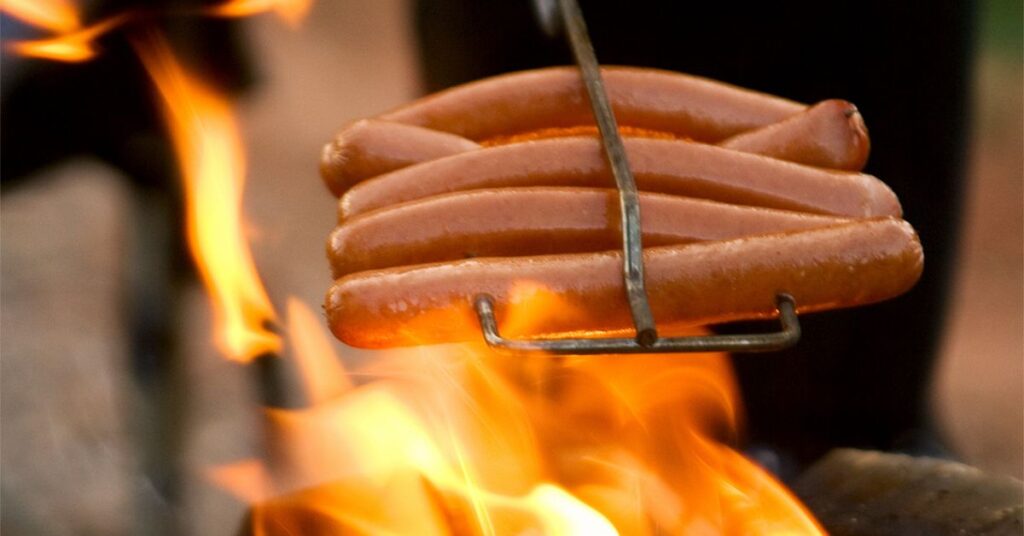How-To-Reheat-Hot-Dogs