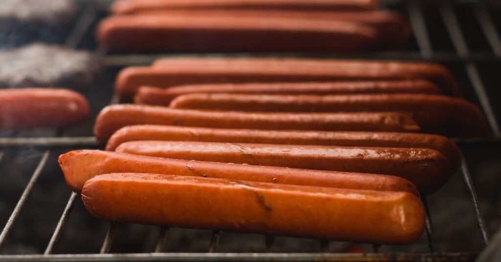 How To Reheat Hot Dogs