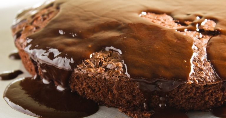 Here’s How to Turn Betty Crocker Brownie Mix Into Cake!