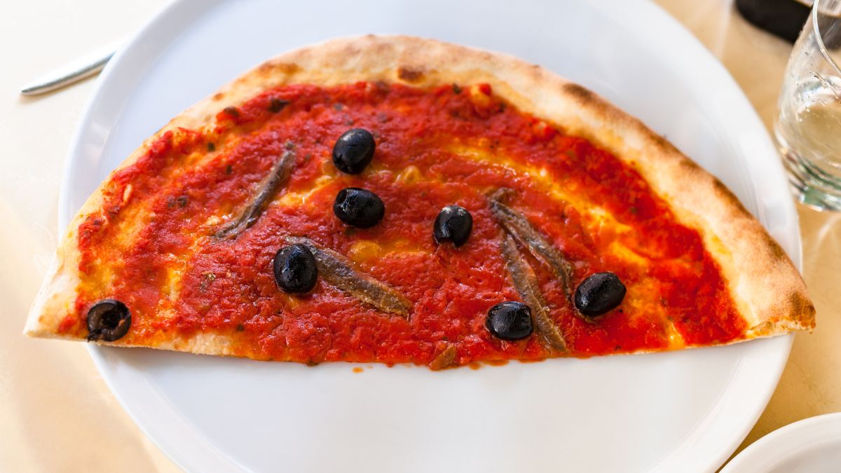 How to Make Store-bought Pizza Sauce Better