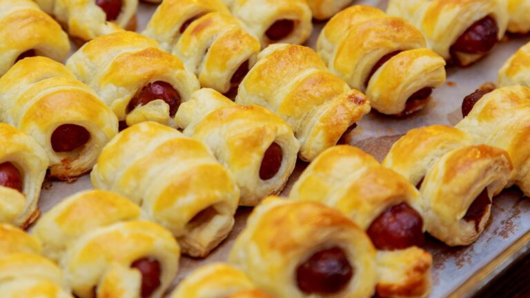 How to Reheat Pigs in a Blanket? [4 Methods Tested]