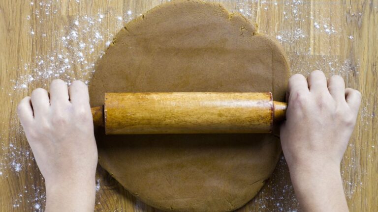 Picture of How to Soften Gingerbread Dough? [Important Tips]