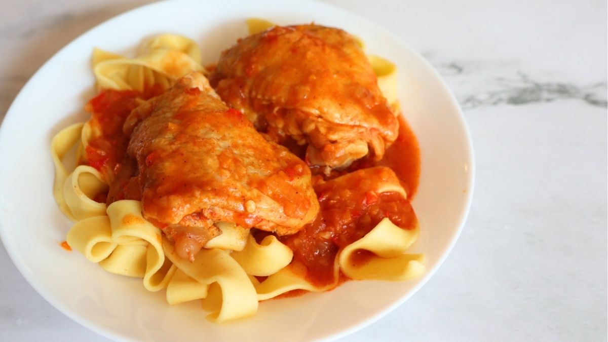 Juicy Instant Pot Chicken Paprikash Recipe