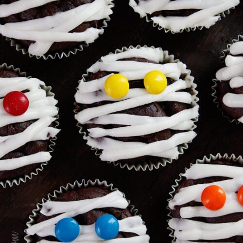 Low Fat Chocolate Mummy Cupcakes 550x825 1