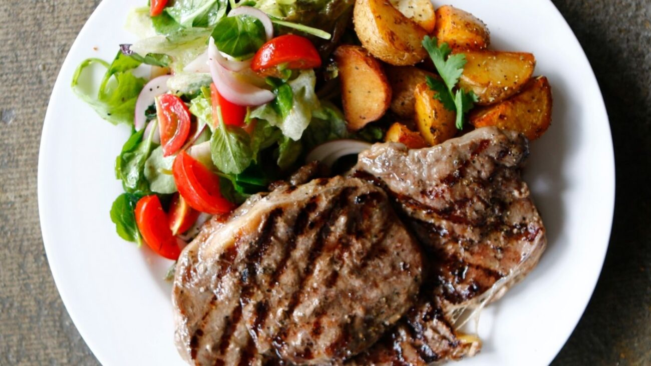 Meat and Three Plate