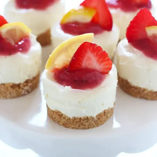 No Bake Mini Strawberry Lemonade Cheesecakes 01