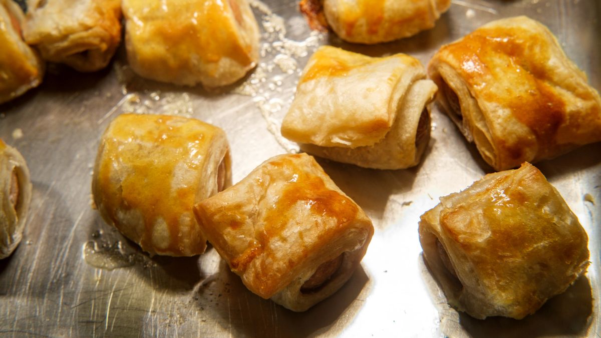  pigs in a blanket made out of Pillsbury Crescent Rolls 8 COunt