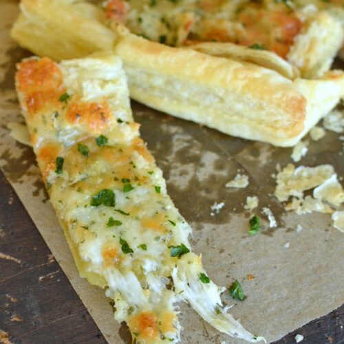 Puff Pastry Cheesy Garlic Bread 8