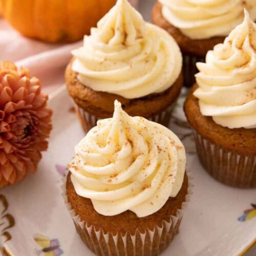 Pumpkin Cupcakes blog2 768x896 1