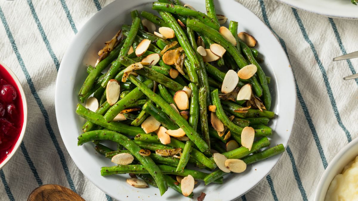 How to Microwave Canned Green Beans?