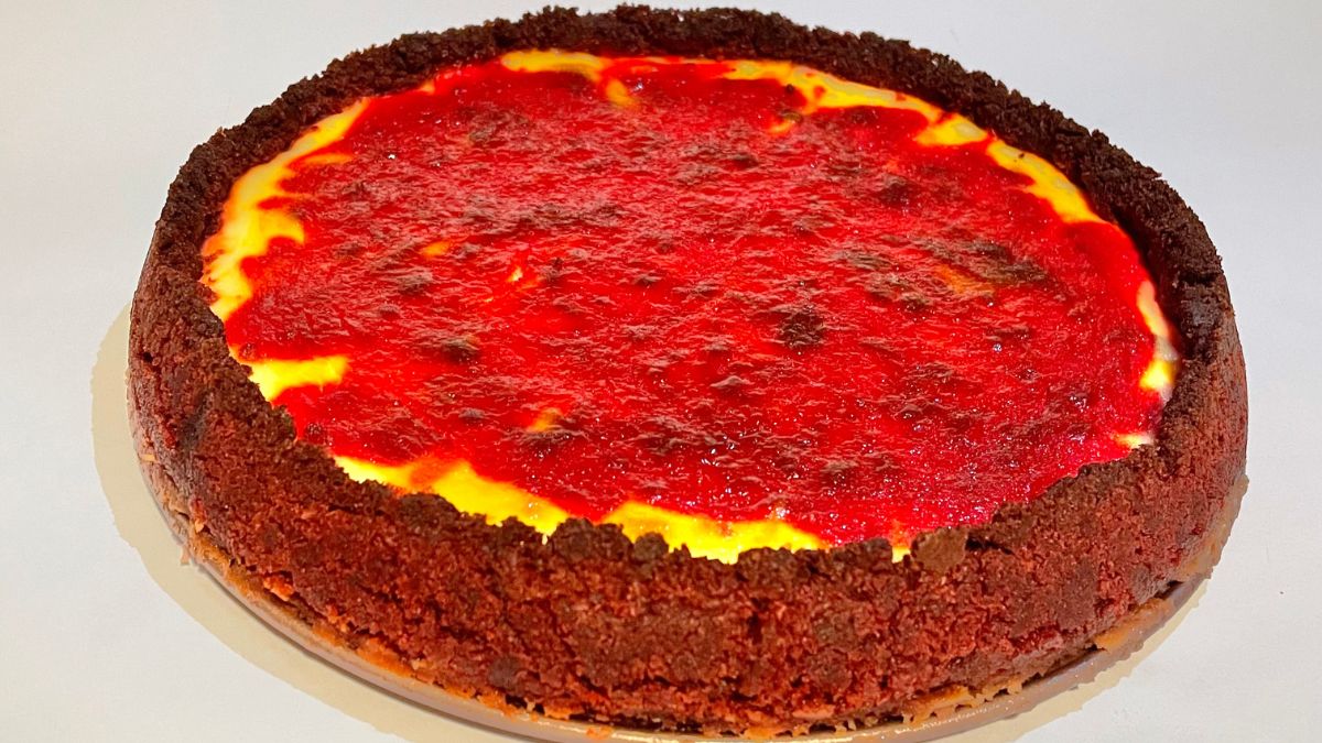Red Velvet Marbled Cheesecake 