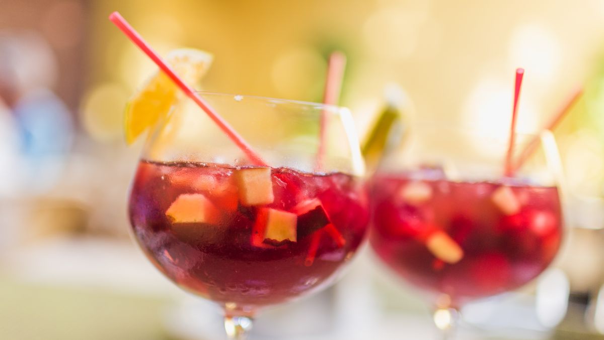 Sangria with Pineapple Juice