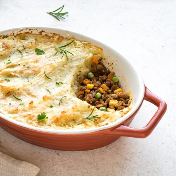 Sides for Shepherd's Pie: Salads, Desserts, Bread & More