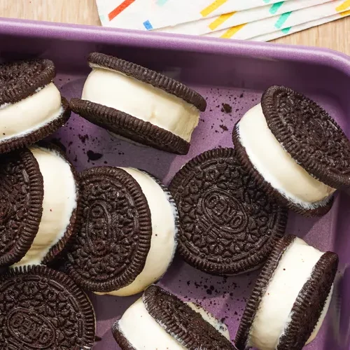 Simply Recipes Ice Cream Sandwiches LEAD 2 d2e707cd88224ea18ce9d0a38fd58208