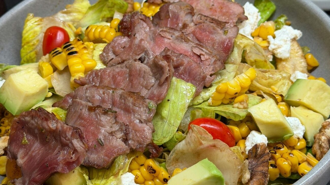 Steak Bites With Corn Salad