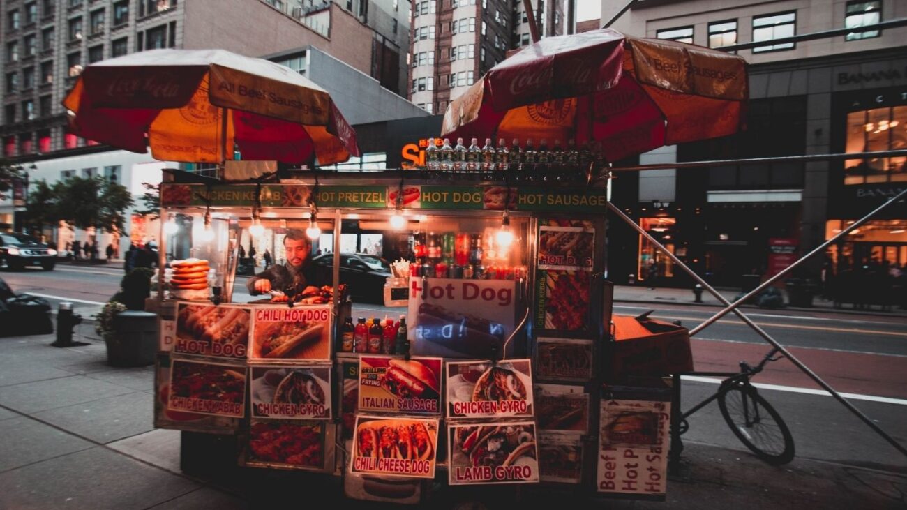 Street Cart Hot Dog