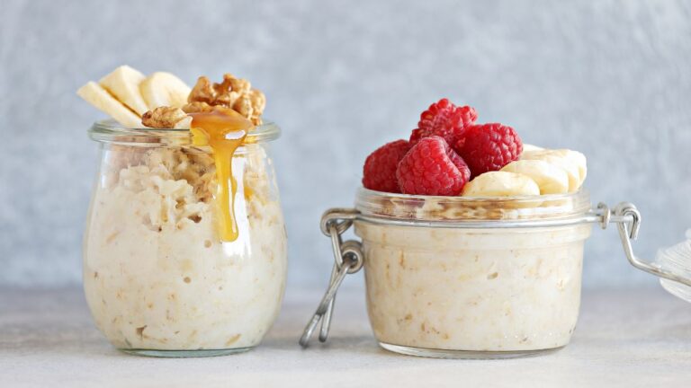 5 Substitutes for Yogurt in Overnight Oats [Recipe Included]