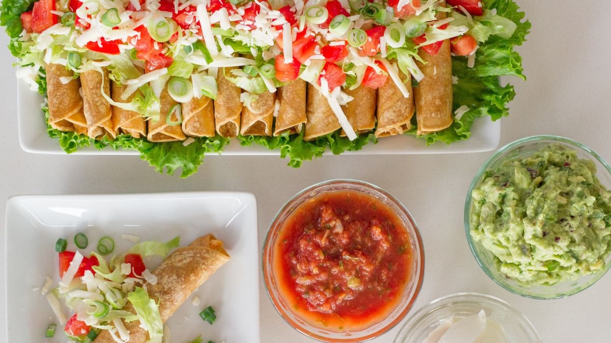 Taquito served with Salad