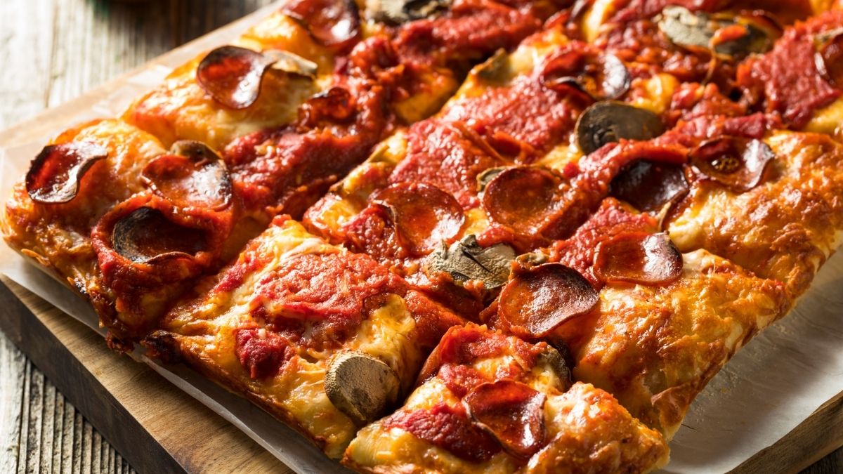 Tavern Style Pizza
