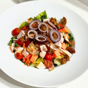 Texas Roadhouse Grilled Chicken Salad recipe 1