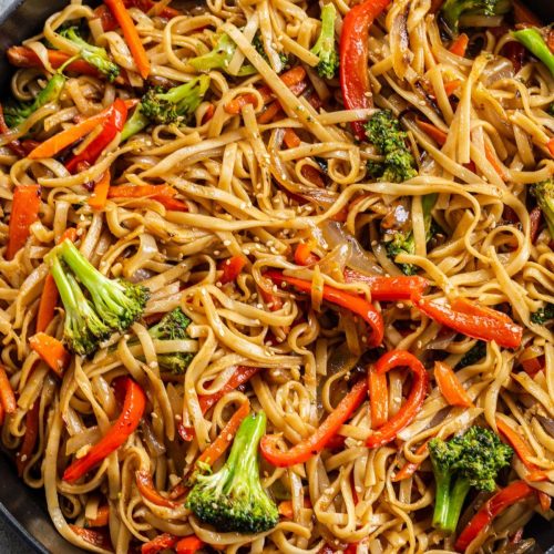 Veggie Lo Mein Under 30 Minutes 06 1200x1800 1