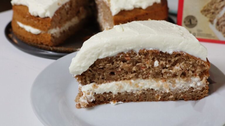 What Does Carrot Cake Taste Like? Is it Good For You? [+ Recipe]