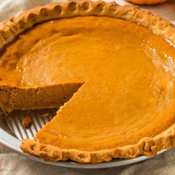 What Does Pumpkin Pie Taste Like? [Recipe Included]